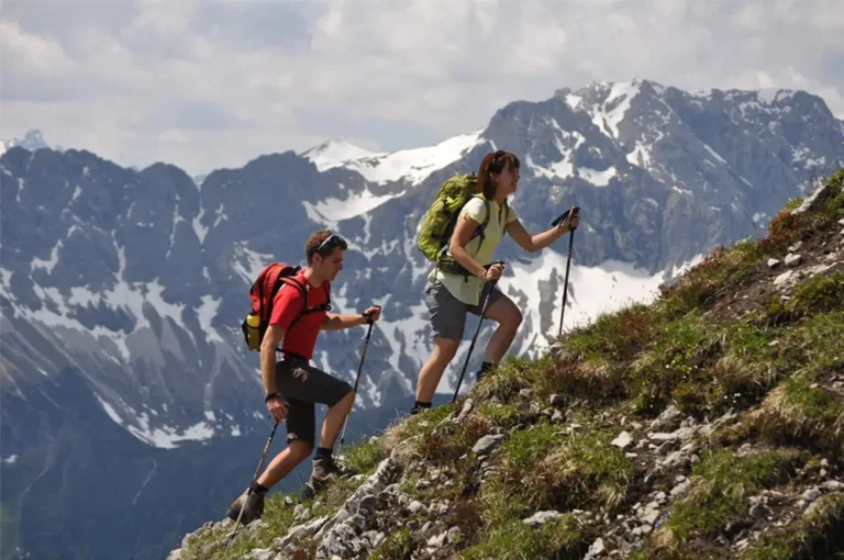 Wander- und Tourengebiet in Oberjoch fasziniert geübte Kletterer und Familien