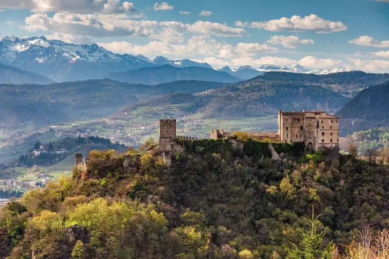 Sommer im Trentino Touren von Schloss zu Schloss