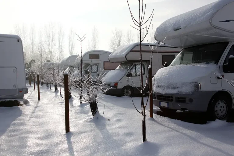 ADAC gibt Tipps zum Wohnmobil Einwintern